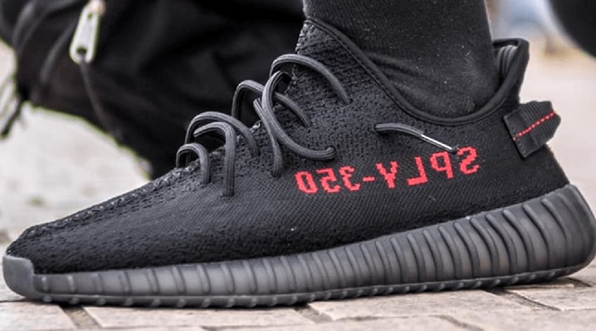 adidas YEEZY BOOST 350 V2 Core Black/Red